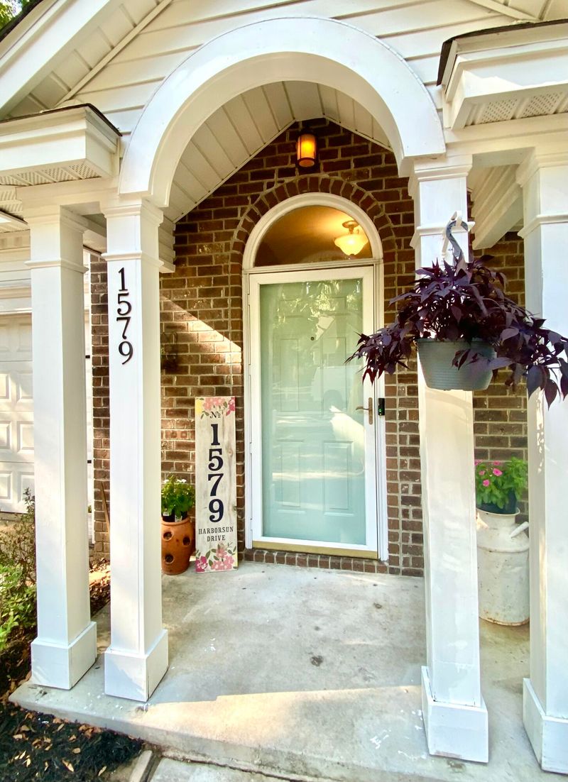 1579 Harborsun Dr, Charleston, SC 29412