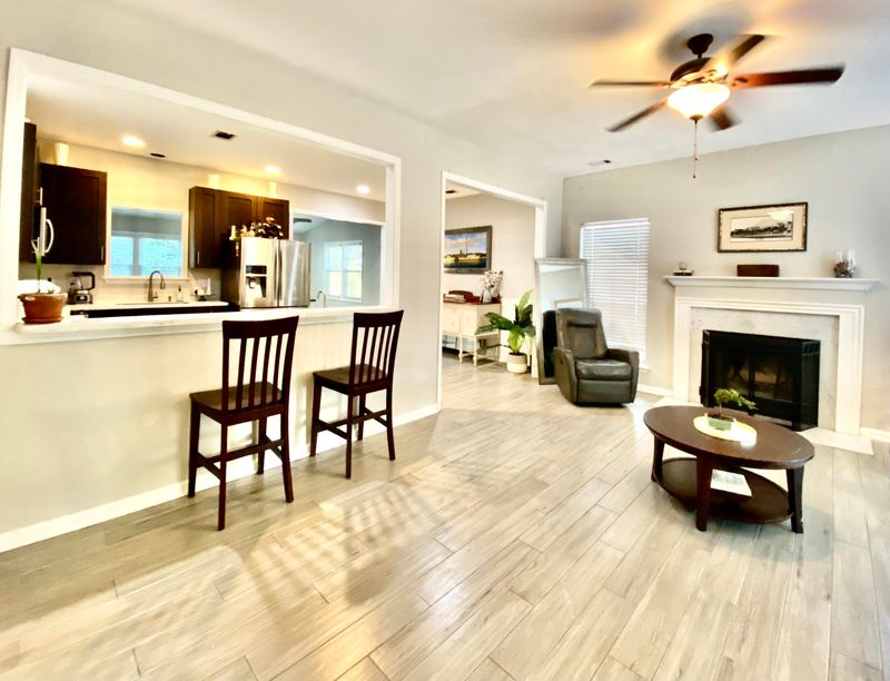 1579 Harborsun Dr, Charleston, SC 29412