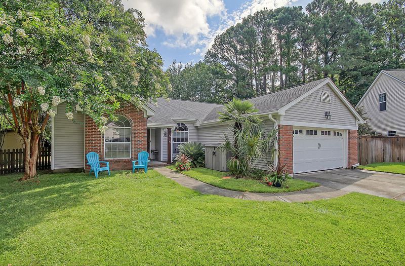 614 Portico Pk, Mount Pleasant, SC 29464