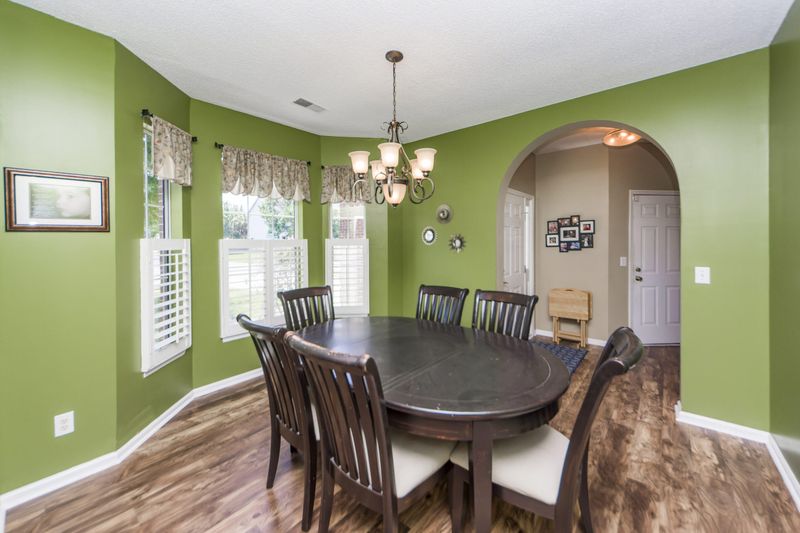 3271 Middleburry Ln, Charleston, SC 29414