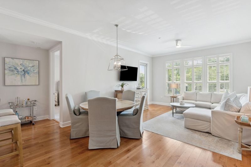 135 Pier View St #104, Daniel Island, SC 29492