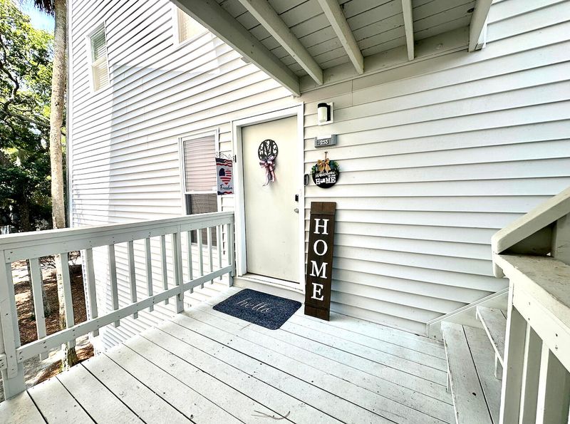 253 Sea Cloud Cir, Edisto Island, SC 29438