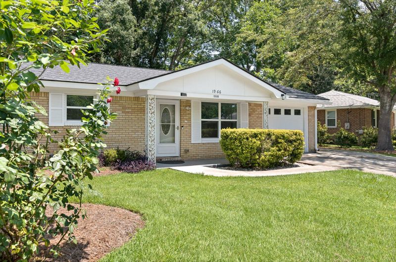 1966 Culver Ave, Charleston, SC 29407