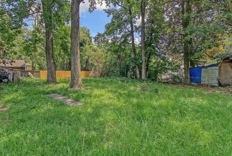 120 Thelma Dr, Summerville, SC 29485