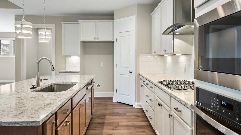 198 Collared Dove Ct, Summerville, SC 29483
