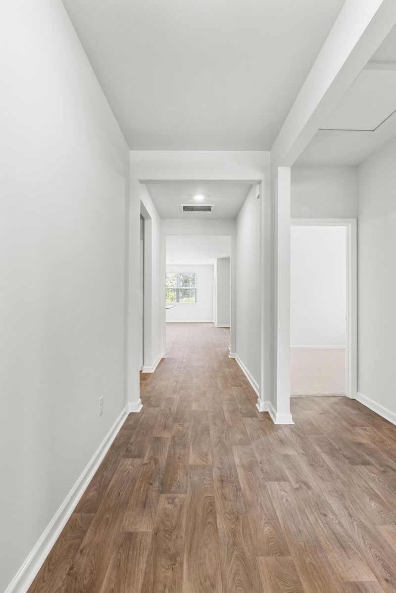102 Cloverleaf St, Summerville, SC 29483