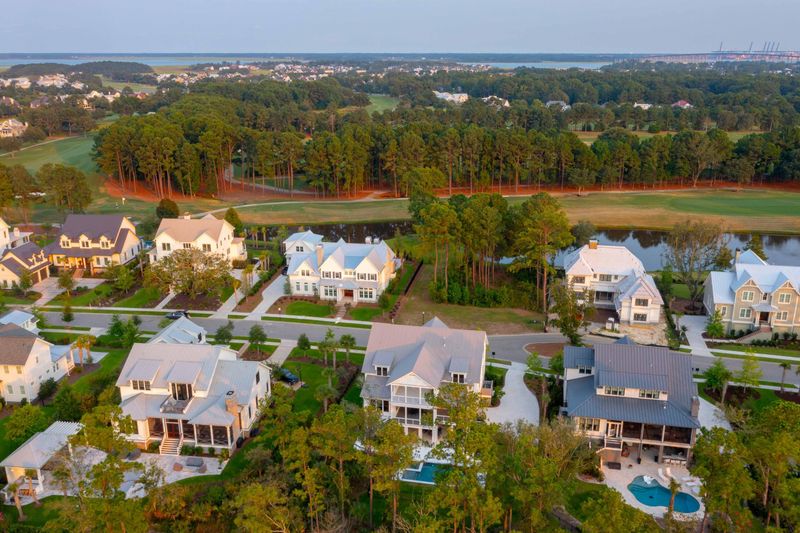 216 Brailsford St, Daniel Island, SC 29492