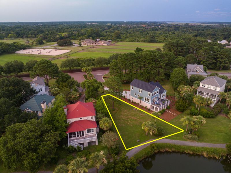 2231 Seabrook Island Rd, Seabrook Island, SC 29455