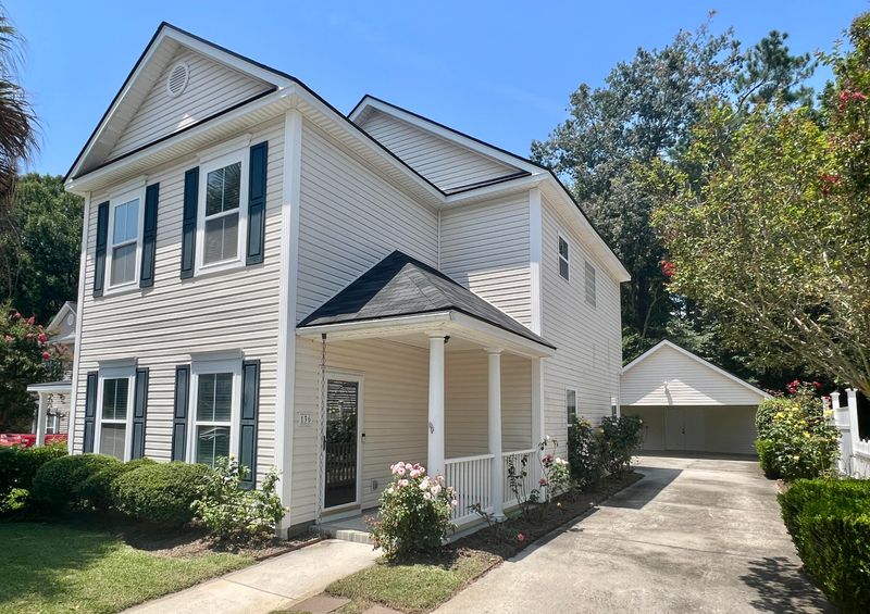 136 St Phillips Row, Summerville, SC 29485