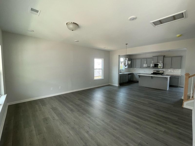 246 Summer Tanager Dr #1-20, Ravenel, SC 29470