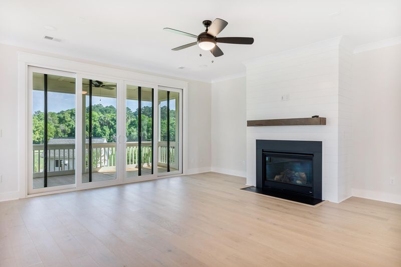 4597 Cape Island Dr, Awendaw, SC 29429
