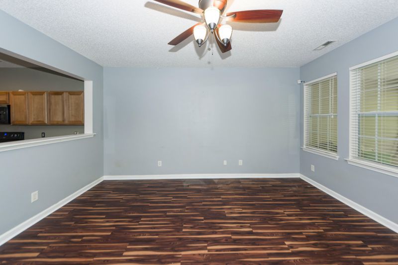 238 Brookshire Rd, Goose Creek, SC 29445