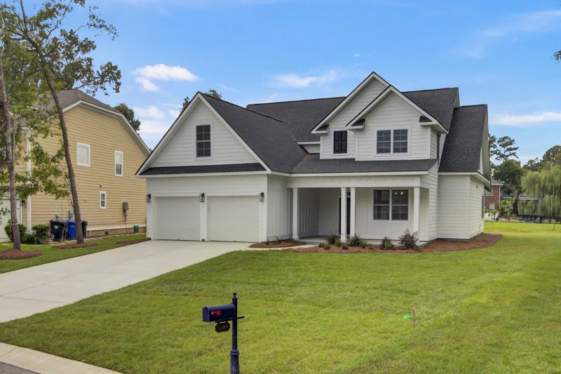 5396 Clairmont Ln, North Charleston, SC 29420