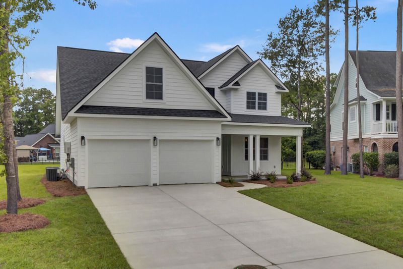 5396 Clairmont Ln, North Charleston, SC 29420