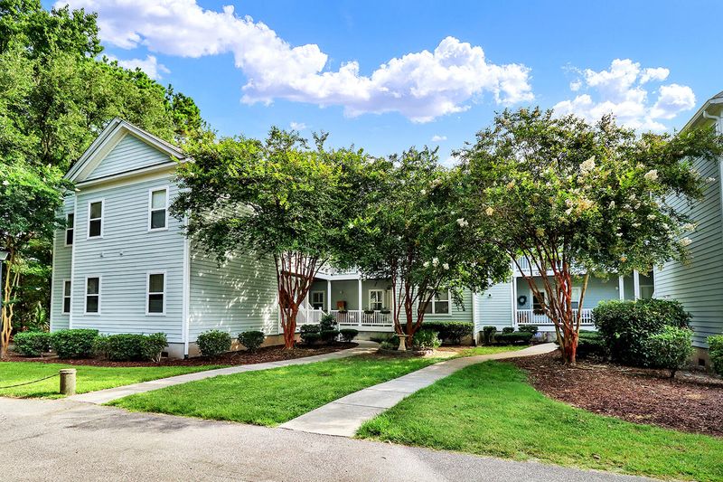 2347 Tall Sail Dr #202b, Charleston, SC 29414