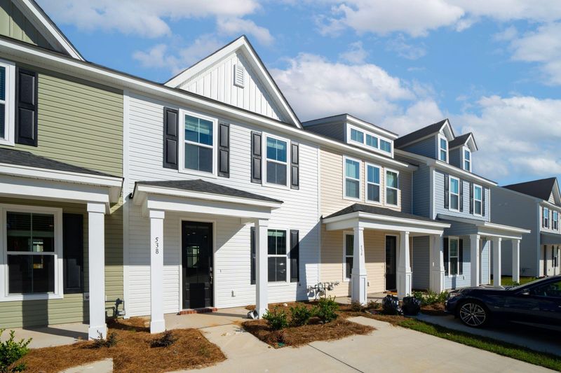 511 Green Fern Dr #Hwt 62, Summerville, SC 29483