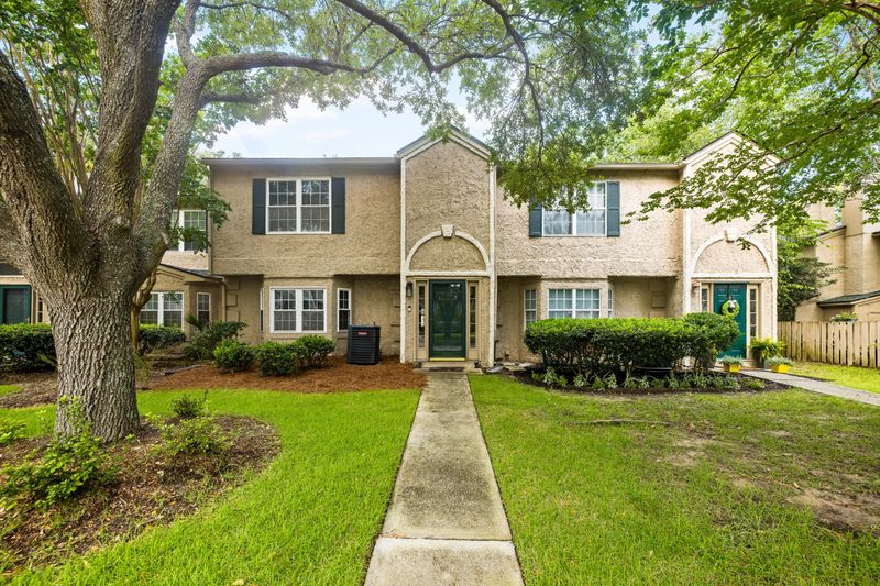1169 Monaco Dr, Mount Pleasant, SC 29464