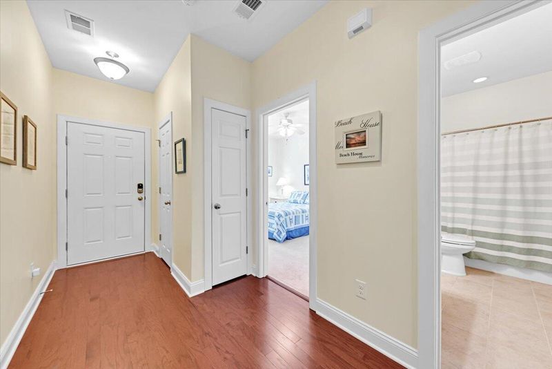 705 Goodlet Cir, James Island, SC 29412