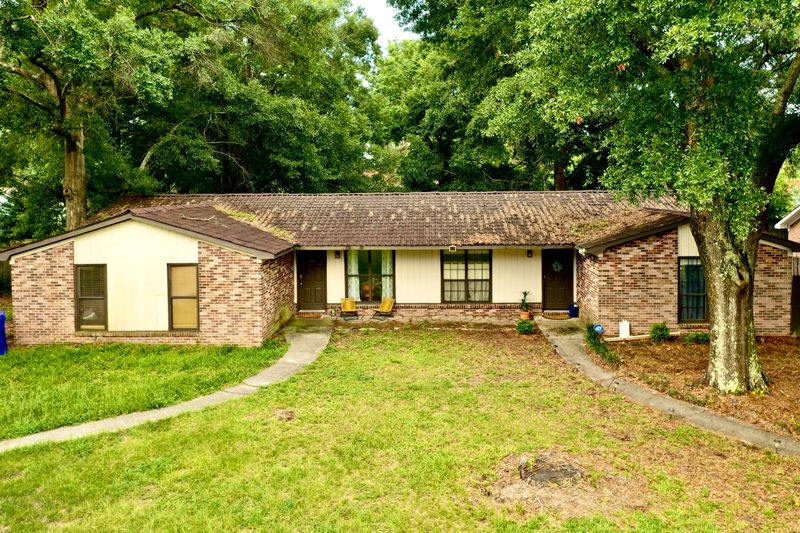 1329 Fort Johnson Rd #A, B, Charleston, SC 29412