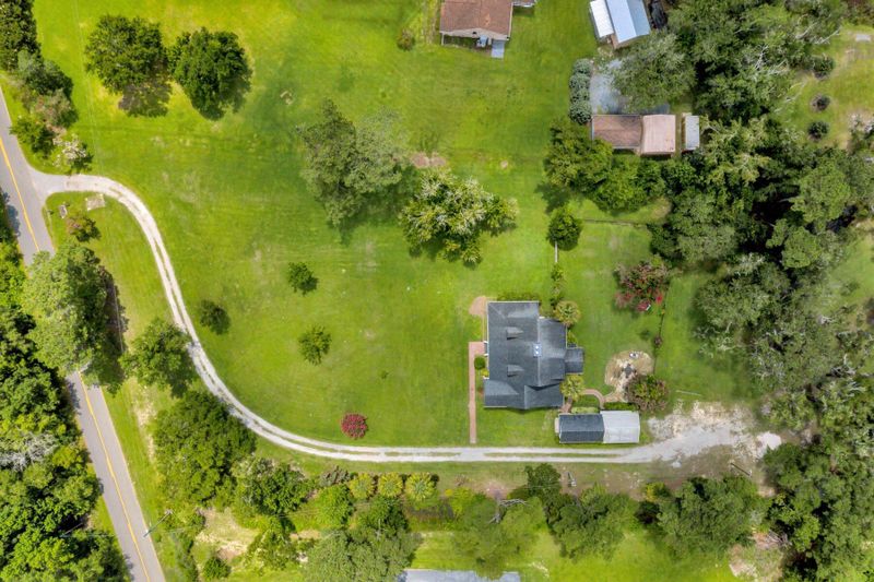 828 Sonny Boy Ln, Johns Island, SC 29455