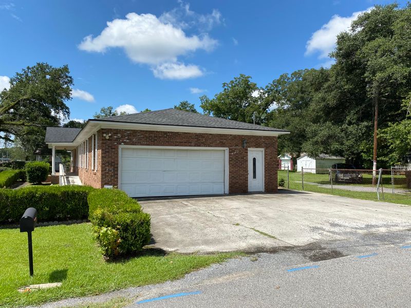 524 N N Maple St, Summerville, SC 29483