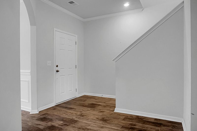 265 Swamp Creek Ln, Moncks Corner, SC 29461