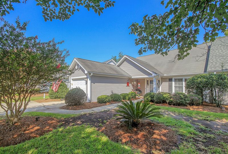 9078 Delancey Cir, North Charleston, SC 29406