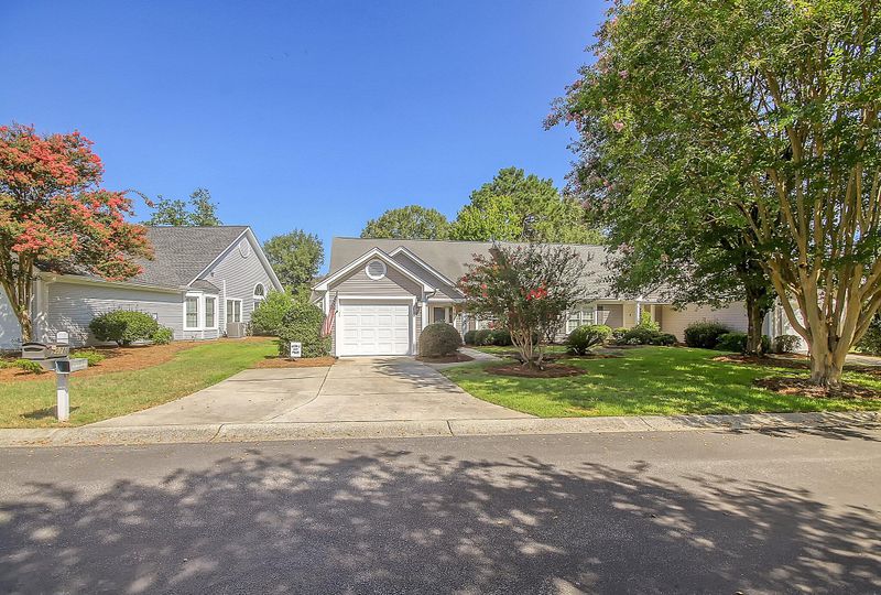 9078 Delancey Cir, North Charleston, SC 29406