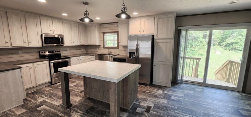 970 Tiger Loop, Saint Stephen, SC 29479