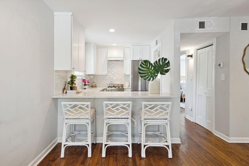 125 Line St #A, Charleston, SC 29403