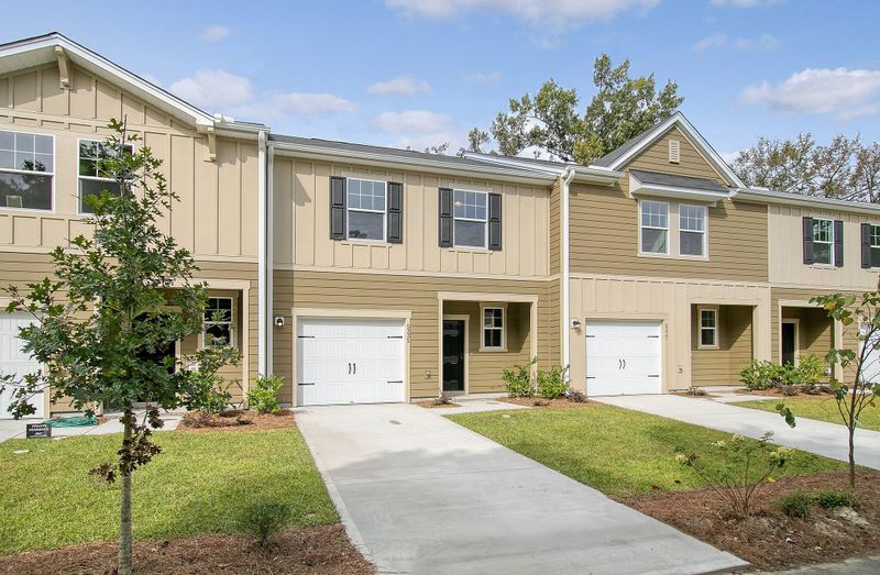 5335 Cardinal Crest Bluff, North Charleston, SC 29418