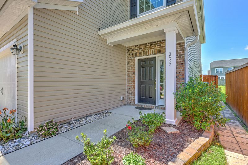 235 Lazy River Ln, Moncks Corner, SC 29461