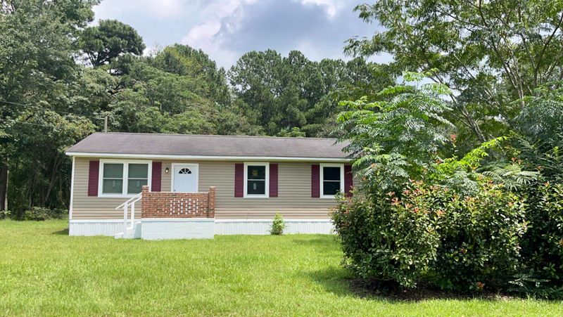 184 Harley Cir, Cross, SC 29436