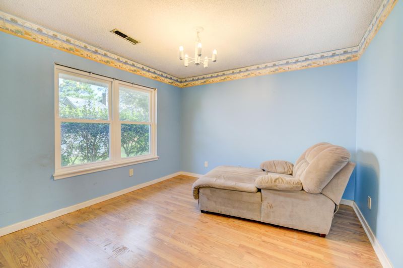 1135 Astor Dr, Mount Pleasant, SC 29464