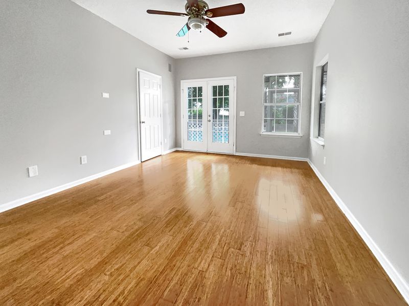 209 Toura Ct, Charleston, SC 29414