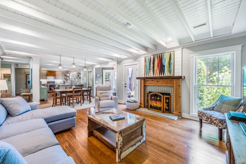 1232 Downer Dr, Charleston, SC 29412