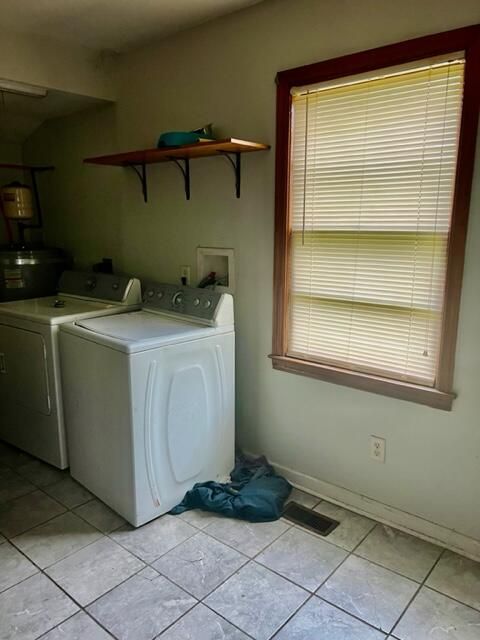 7259 Tanglewood Dr, North Charleston, SC 29418