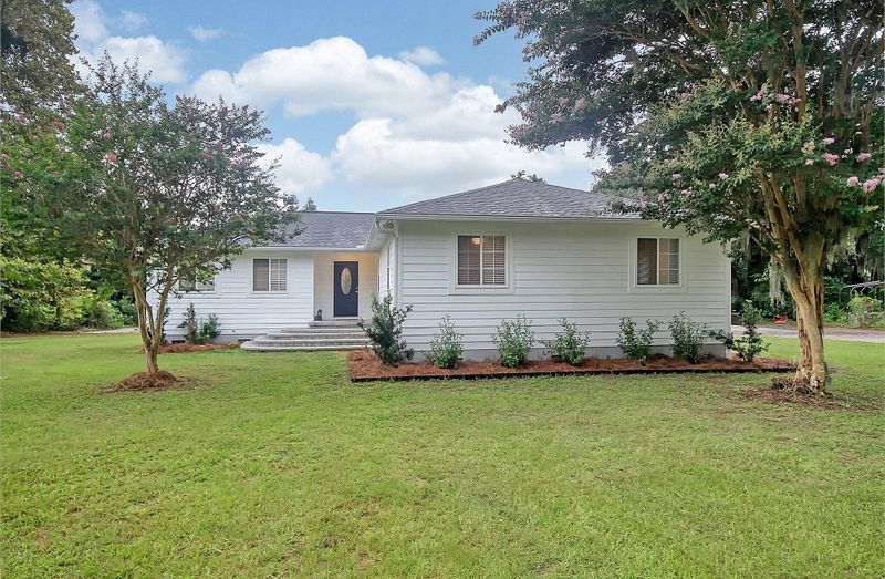 4545 River Rd, Johns Island, SC 29455