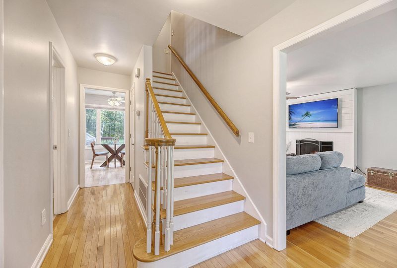 127 Queensbury Cir, Goose Creek, SC 29445