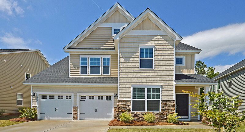204 Camellia Bloom Dr, Moncks Corner, SC 29461