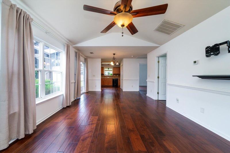 1241 Shadow Mist Ln, Charleston, SC 29492