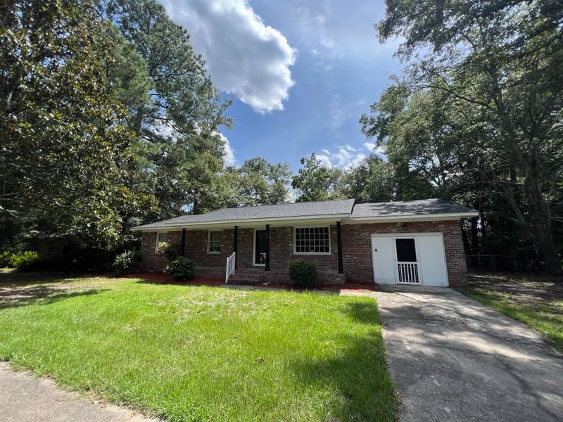 104 Farmhill Dr, Summerville, SC 29483