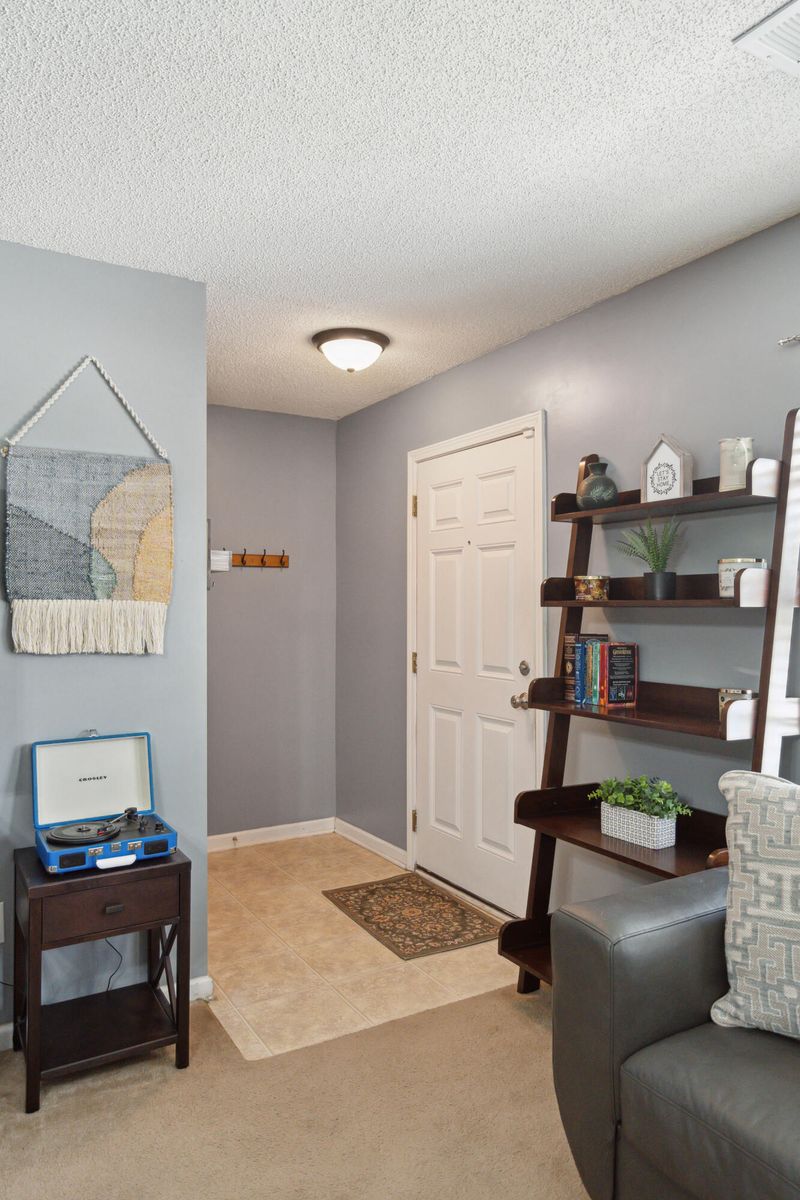 291 Dunning Rd, Summerville, SC 29486