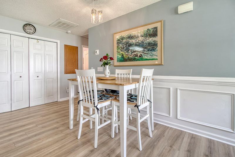 307 Seneca River Dr, Summerville, SC 29485