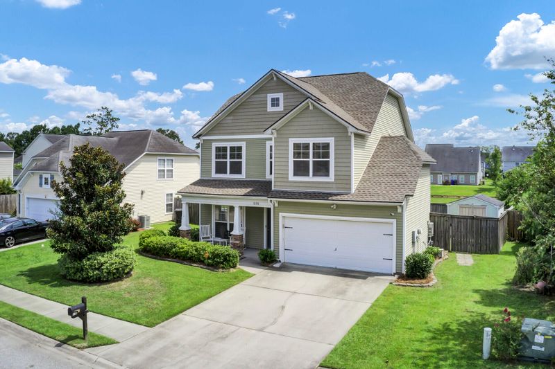 8198 Copperas Hill Dr, North Charleston, SC 29406