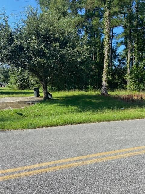 107 Haynesville Rd #A, Moncks Corner, SC 29461