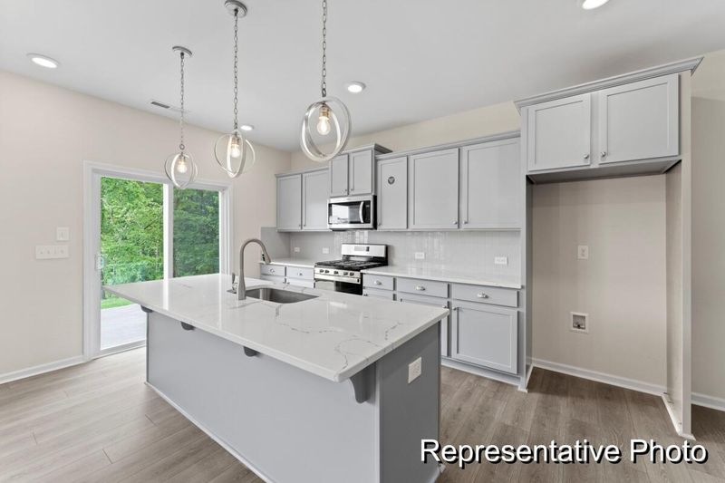 670 Snow Owl Dr #434, Summerville, SC 29486
