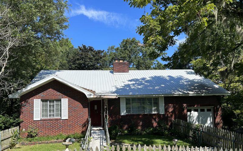 1006 Bishop Rd, Hanahan, SC 29410