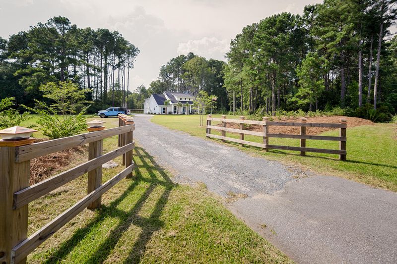 6594 N Highway 17, Awendaw, SC 29429