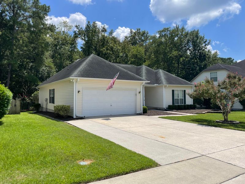116 Adthan Cir, Goose Creek, SC 29445
